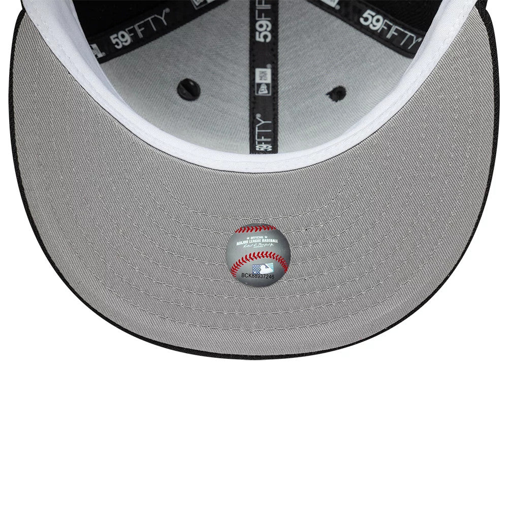 Pictured is this MLB Icon Tampa Bay Rays 59FIFTY Fitted cap in black. 2