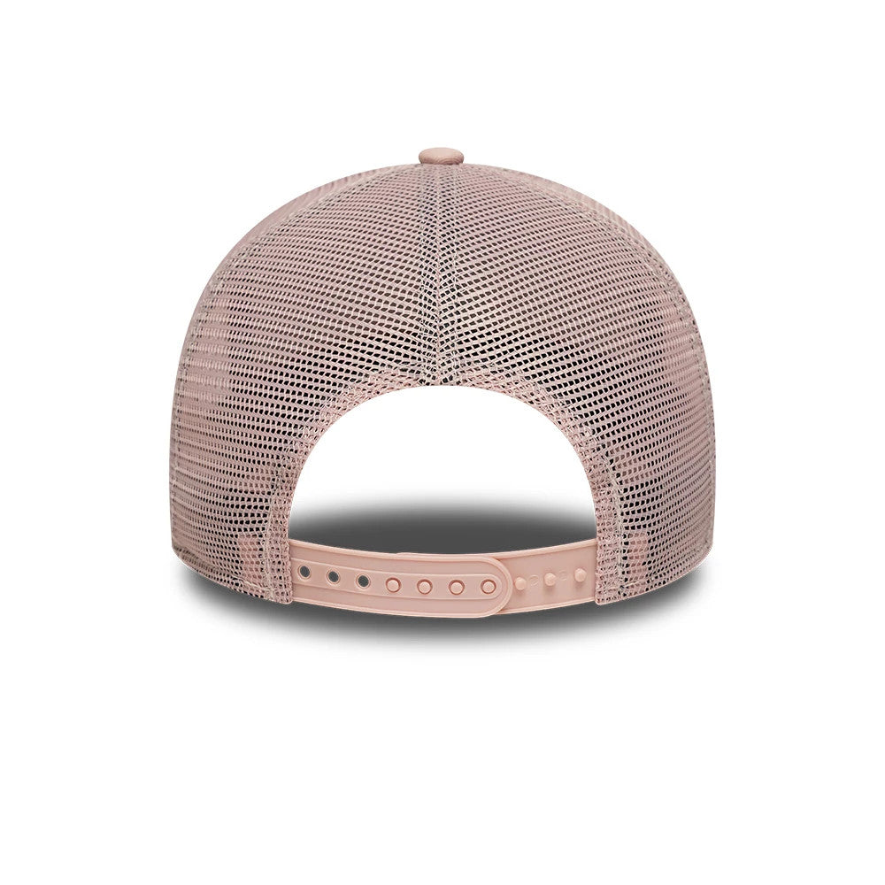 Pictured is this MLB Outline LA Dodgers 9FORTY E-Frame Trucker cap in pastel pink. 4