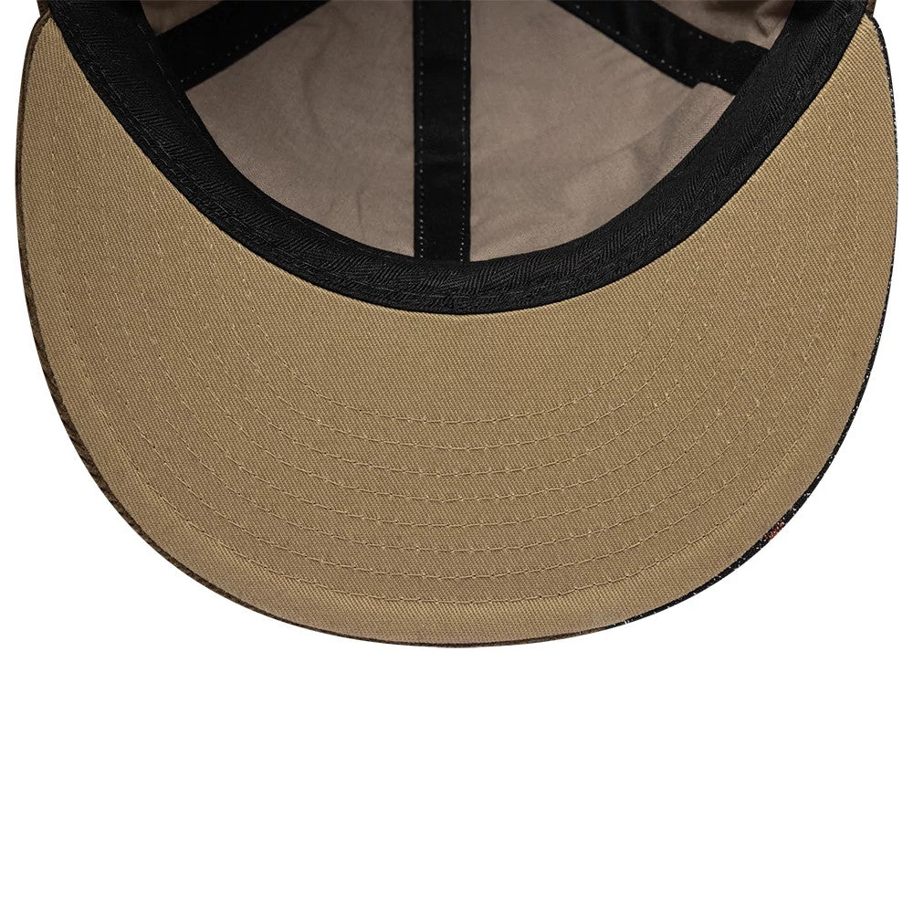 Pictured is this MLB Patchwork New York Yankees Retro Crown 9FIFTY cap in dark brown. 2