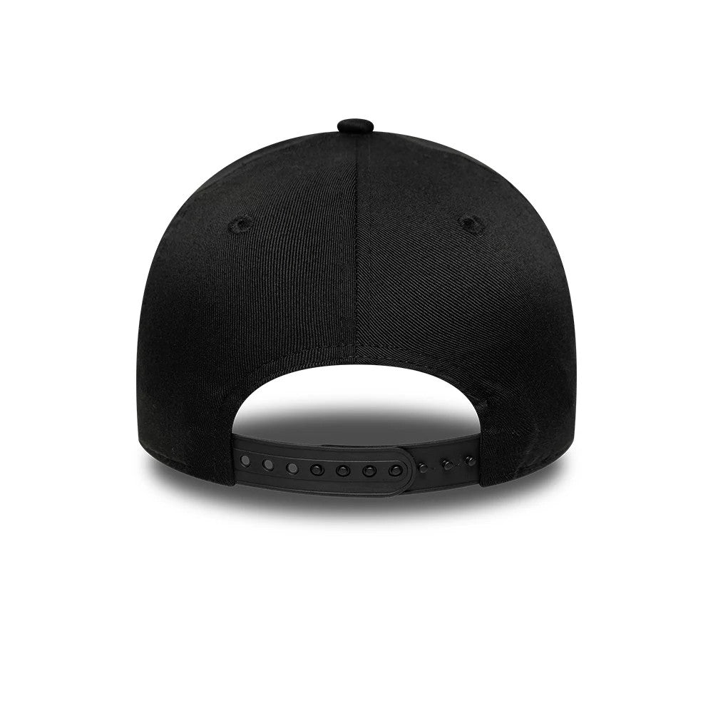 Pictured is this Youth Harry Potter Gryffindor 9FORTY cap in black. 5