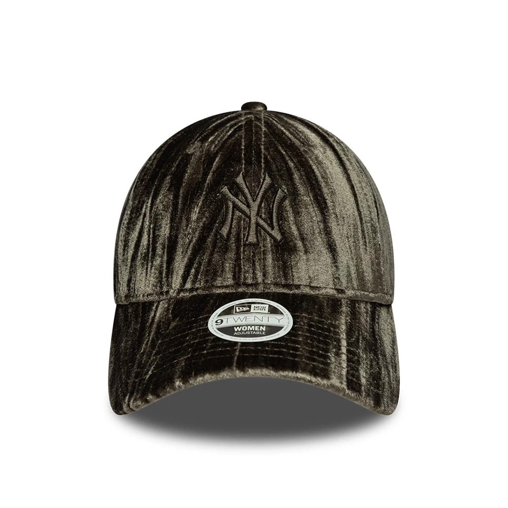 Pictured is this Womens MLB Velour New York Yankees 9TWENTY cap in green. 2