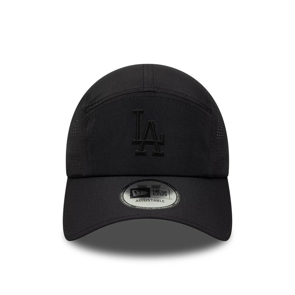 Pictured is this MLB Tech Midi LA Dodgers Runner cap in black. 2