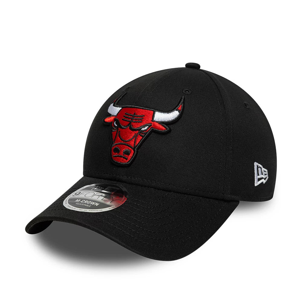 Pictured is this NBA Side Script Chicago Bulls 9FORTY M-Crown cap in black. 3