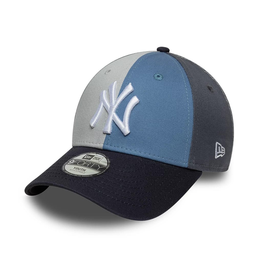 Pictured is this Youth MLB Colourblock New York Yankees 9FORTY cap in navy. 1