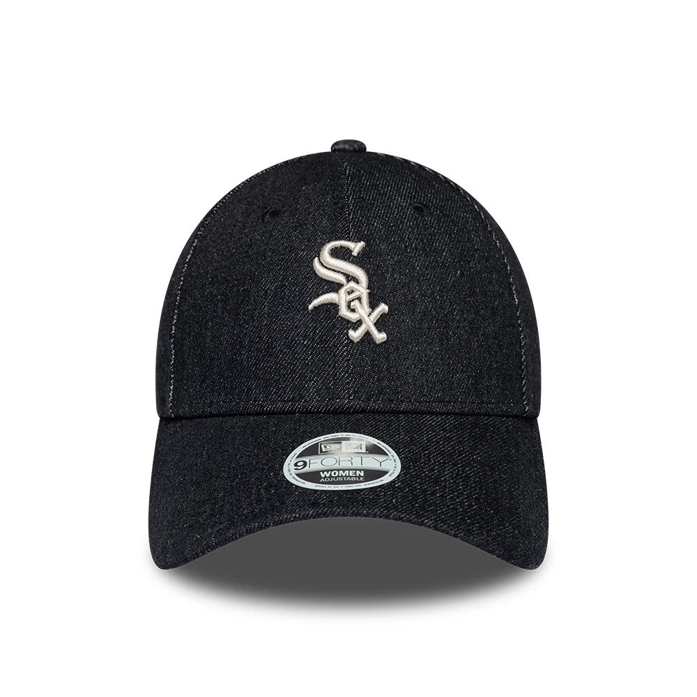 Pictured is this Womens MLB Denim Chicago White Sox 9FORTY Bowback cap in black. 3