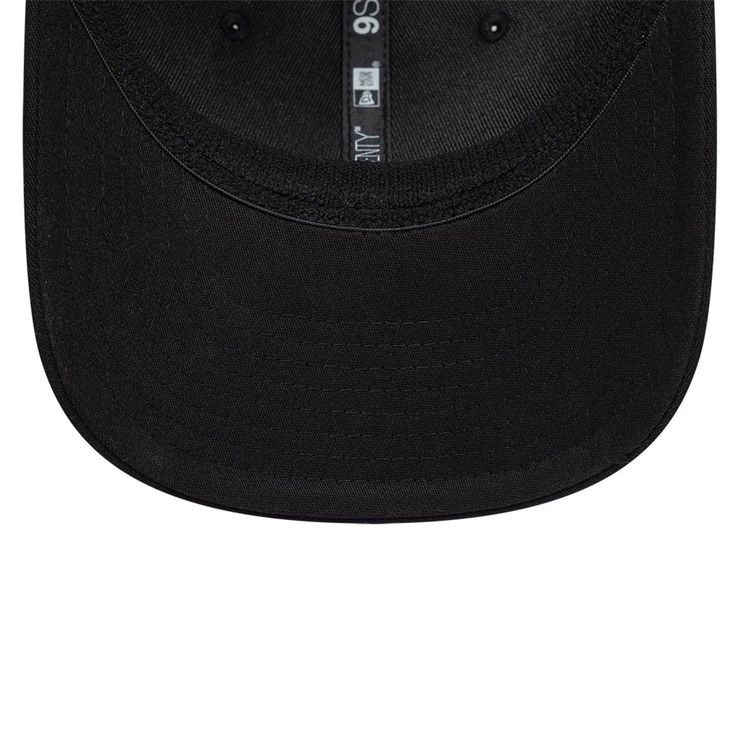 Pictured is this Ducati Motor Logo Patch 9SEVENTY Stretch Snap cap in black. 7