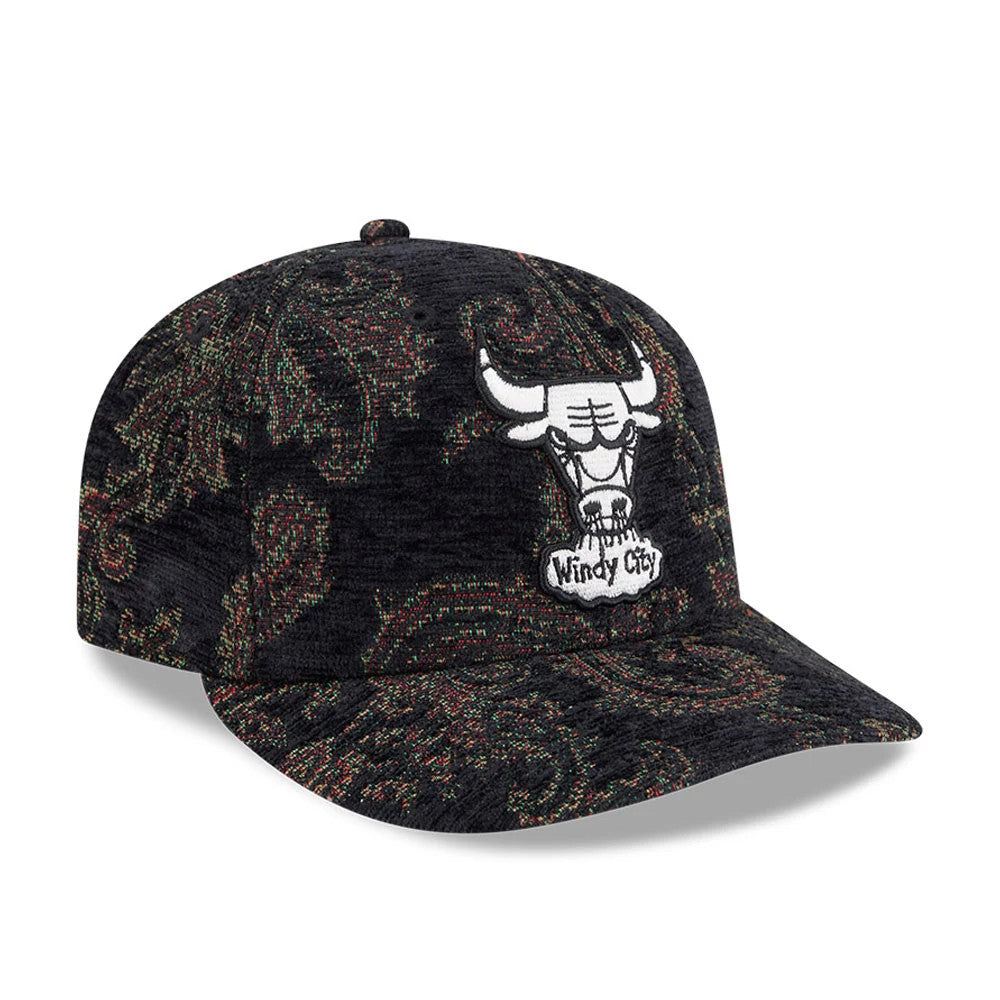 Pictured is this NBA Jacquard Chenille Chicago Bulls 59FIFTY Fitted cap in black. 4