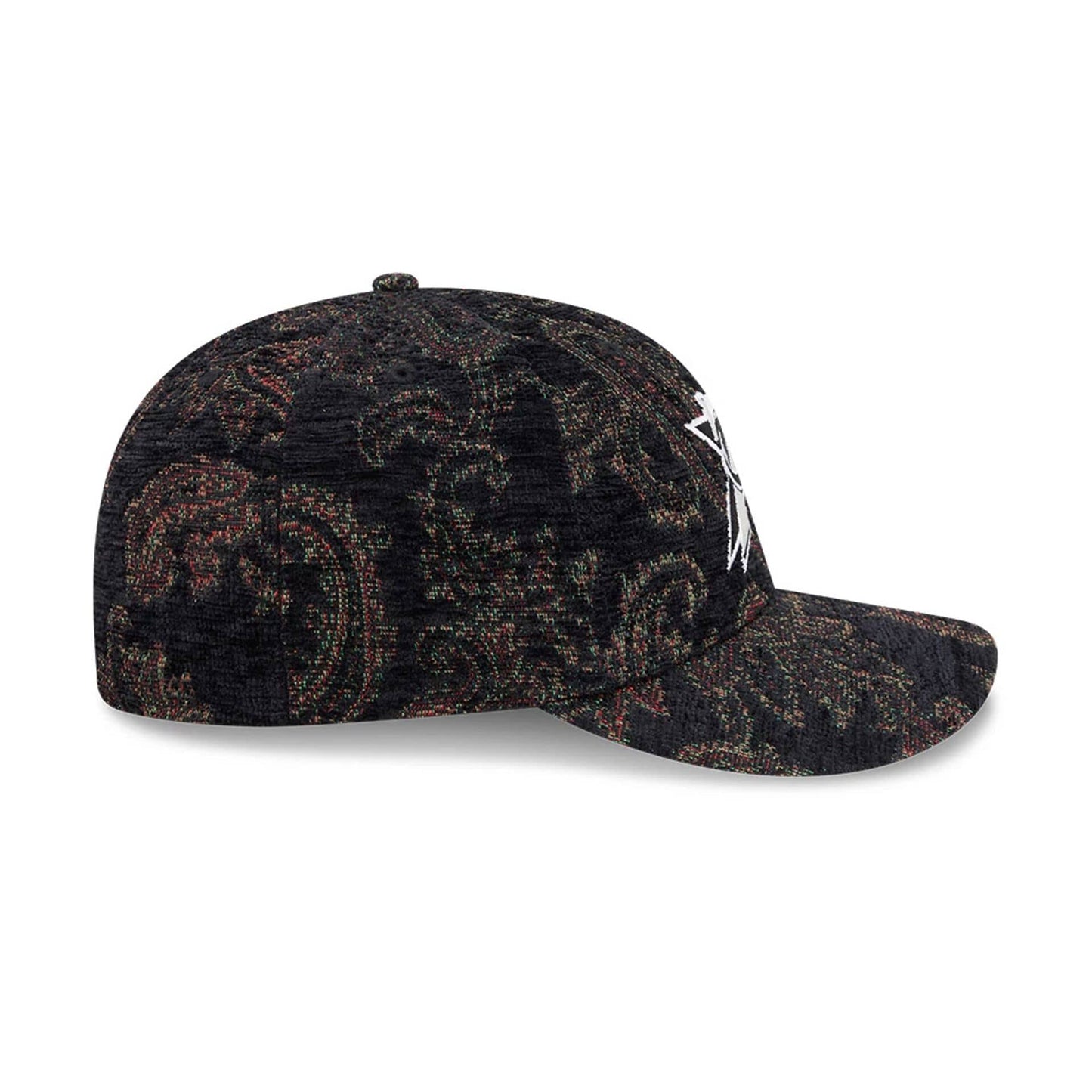 Pictured is this NBA Jacquard Chenille Philadelphia 76ers 59FIFTY Fitted cap in black. 7