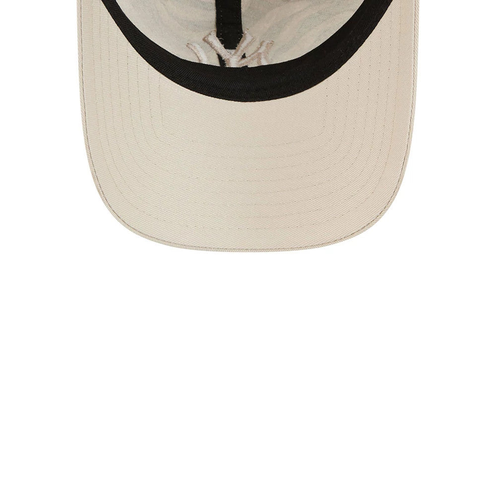 Pictured is this MLB Leafy Palm New York Yankees 9TWENTY Adjustable cap in light beige. 7