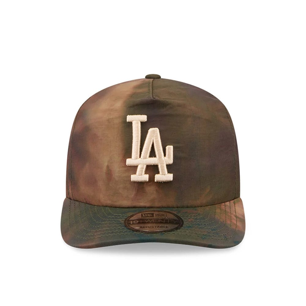 Pictured is this MLB Nylon Wash Dye LA Dodgers 19TWENTY Adjustable cap in open green. 2