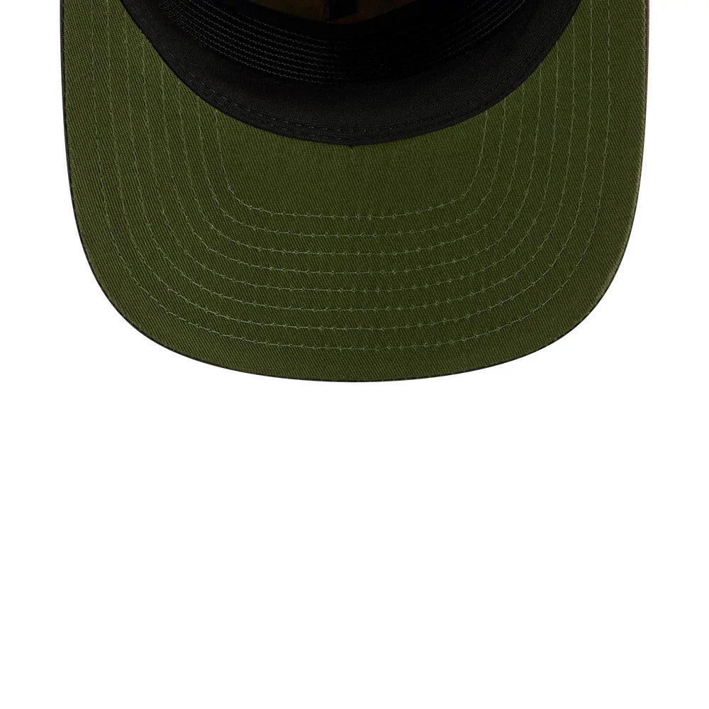 Pictured is this MLB Nylon Wash Dye New York Mets 19TWENTY Adjustable cap in open green. 7