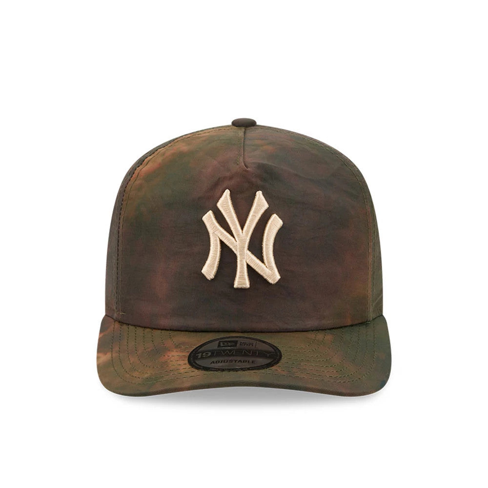 New York Yankees MLB Nylon Wash Dye Open Green New Era 19TWENTY Adjustable Cap, front view showing a cream NY logo in raised embroidery on the crown, a curved visor in matching wash dye effect, and a 19TWENTY size sticker.