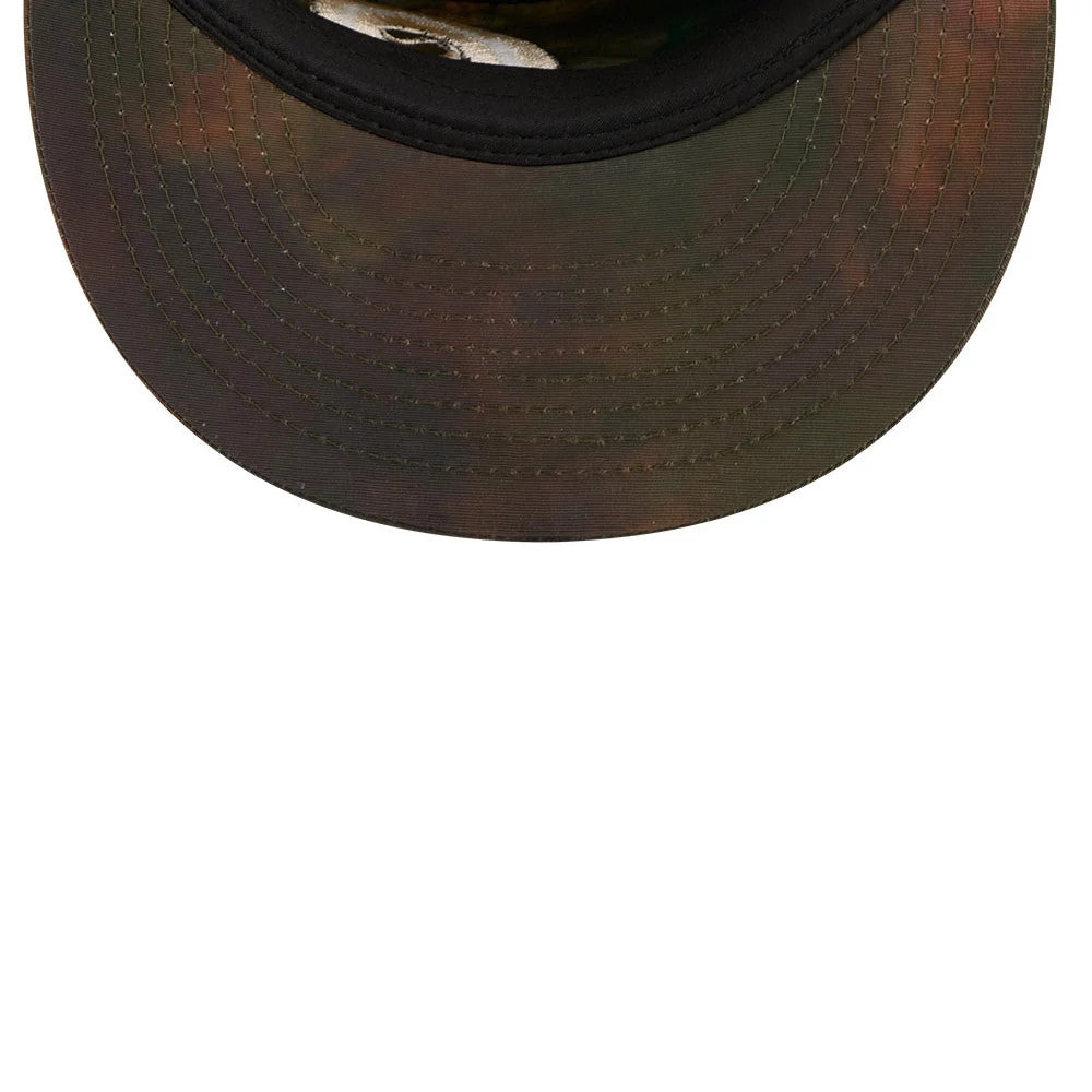 Pictured is this MLB Nylon Wash Dye Philadelphia Phillies Painter cap in open green. 6