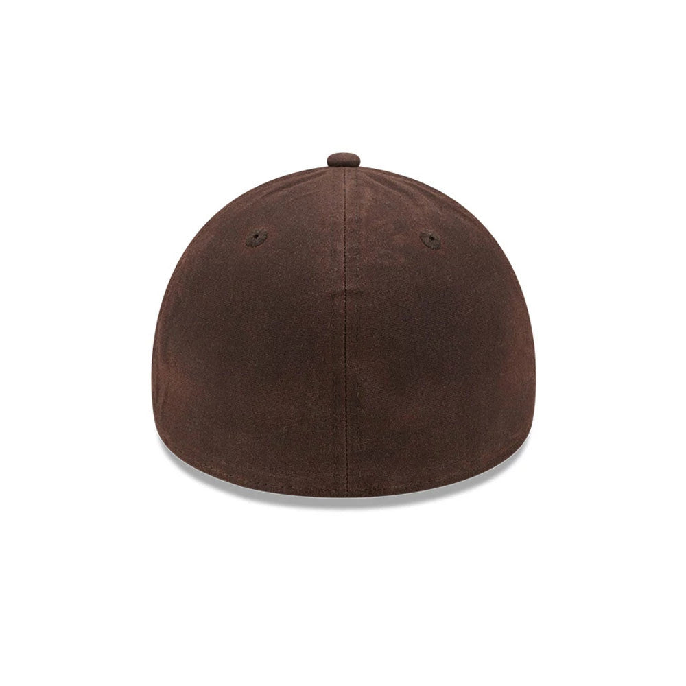 Pictured is this NHL Quickstrike Waxy Canvas Toronto Maple Leafs 59FORTY A-Frame Fitted cap in open brown. 4