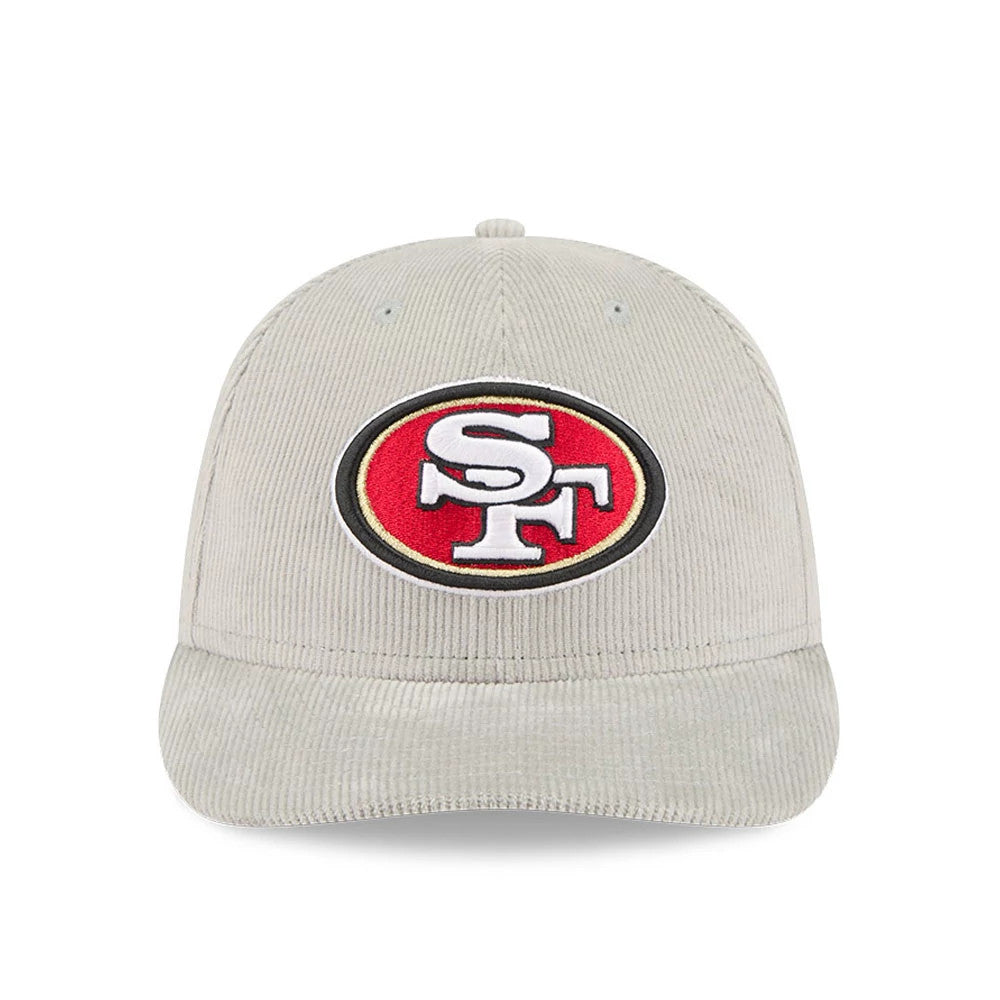 San Francisco 49ers NFL Cord Grey New Era 59FIFTY Fitted Cap, front view showing the red and white embroidered SF logo on the centre of the grey corduroy crown, with a matching grey visor and stitching on the panels.