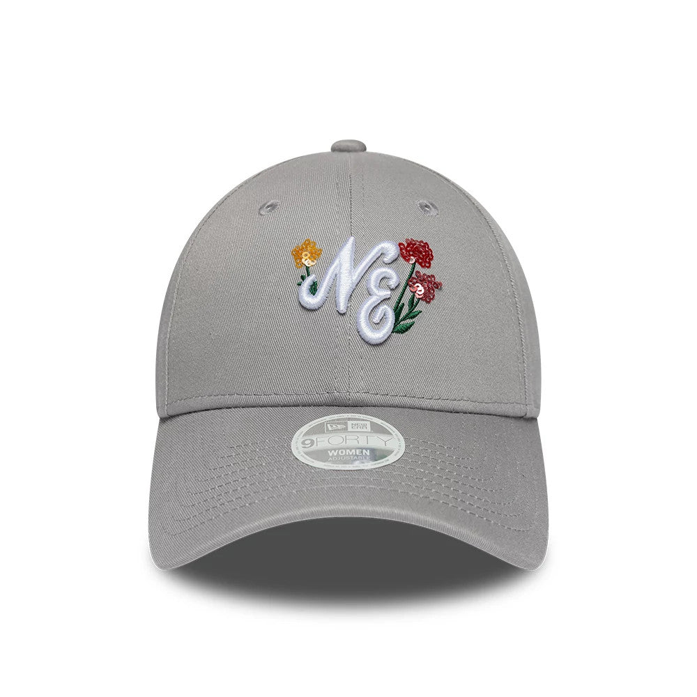 Womens New Era Floral Icon Grey 9FORTY Adjustable Cap, front view showing white embroidered NE letters with floral embellishments on the structured grey crown, completed with a curved visor and a 9FORTY size sticker on the visor.