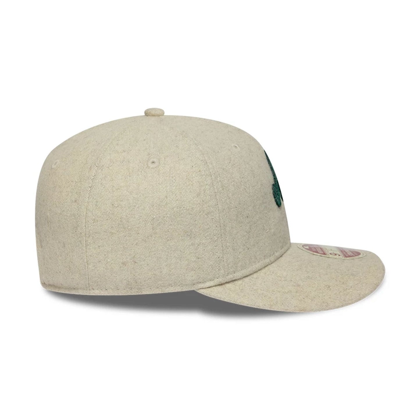 Pictured is this New Era Heritage Retro Crown 9FIFTY cap in Light Grey. 7