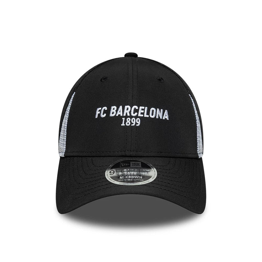 FC Barcelona Featherweight Poly Black New Era 9FORTY M-Crown Adjustable Cap, front view showing the white embroidered FC Barcelona 1899 lettering on the crown, black curved visor and the 9FORTY size sticker on the visor.