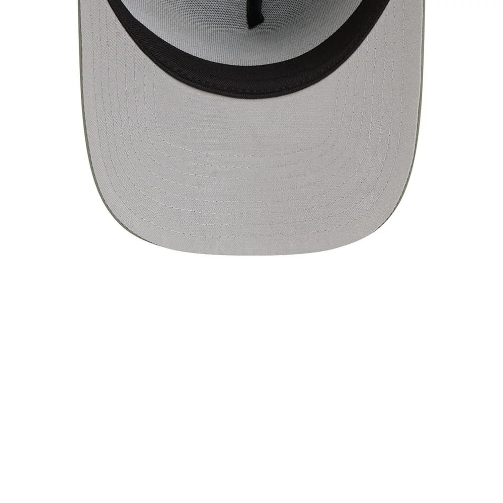 Pictured is this New Era 59FORTY A-Frame Fitted cap in open green. 2
