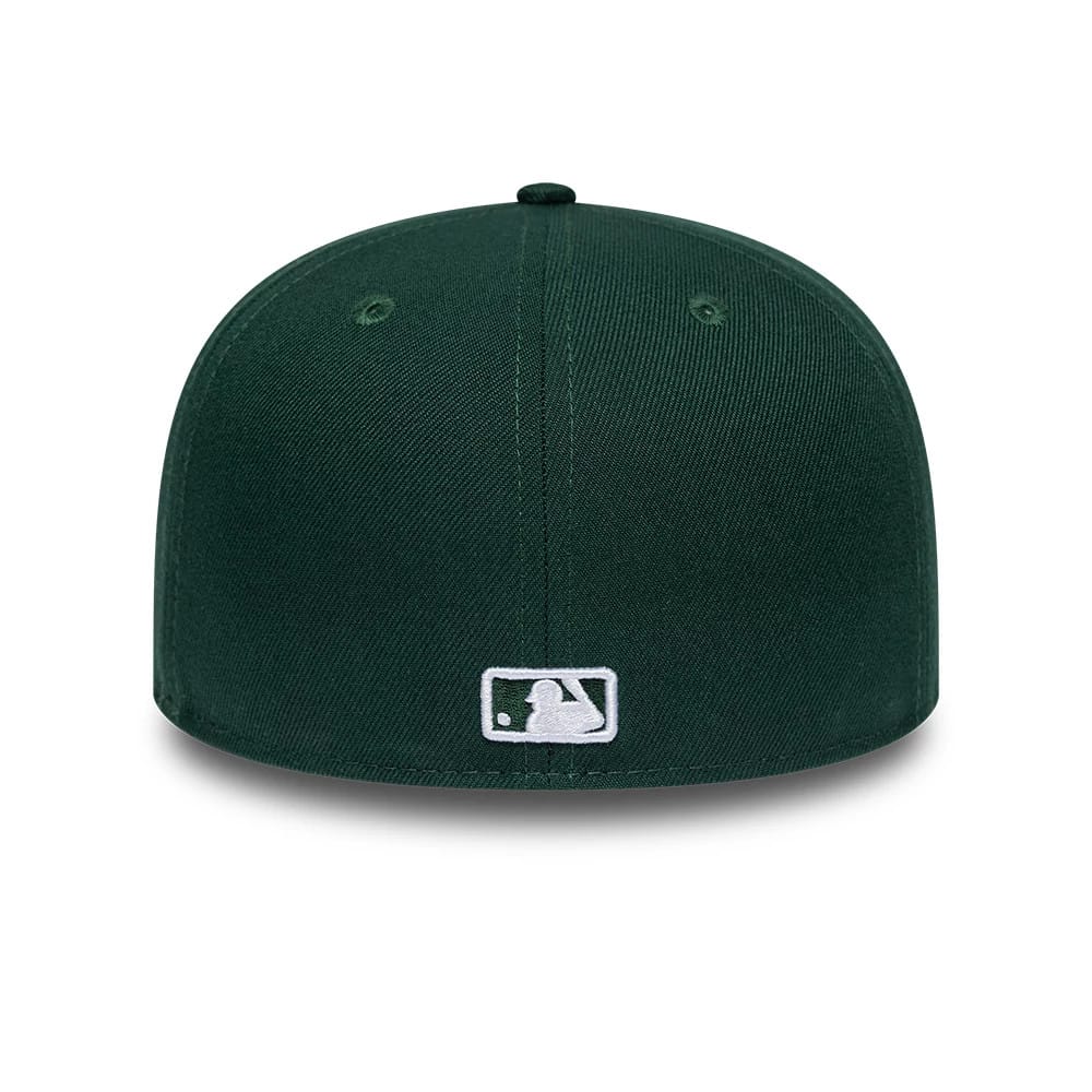Pictured is this MLB League Essential New York Yankees 59FIFTY Fitted cap in dark green. 4