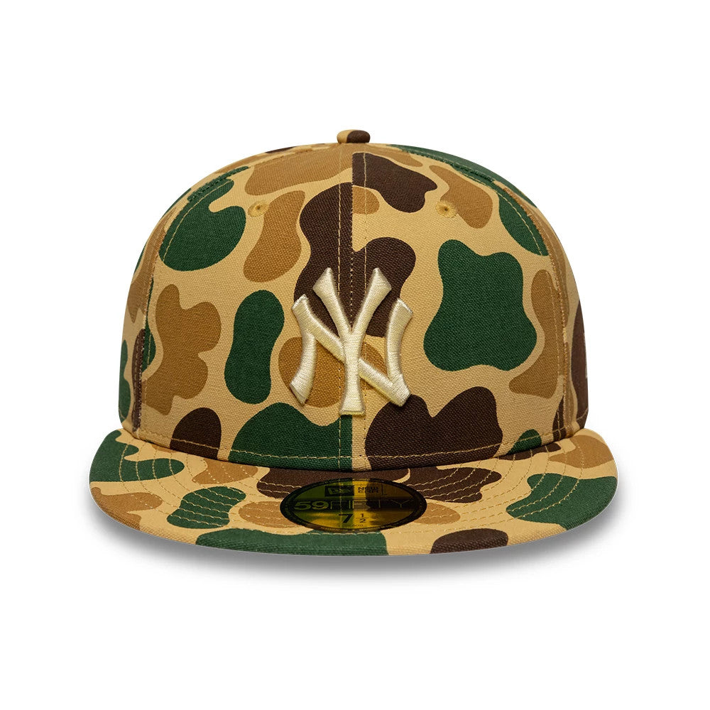 Pictured is this MLB Camo New York Yankees 59FIFTY Fitted cap in beige. 2