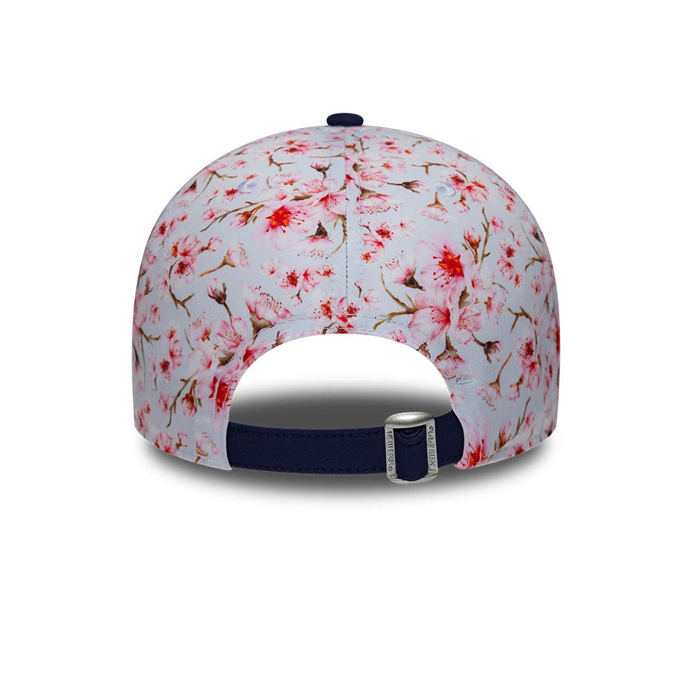 Pictured is this Paris Saint-Germain Cherry Blossom 9FORTY Adjustable cap in navy. 4