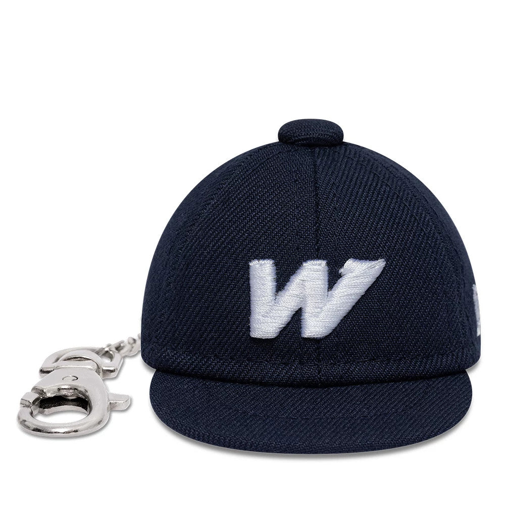 New Era Williams Navy Cap Key Chain, front view showing a white raised embroidered W logo on the centre of the structured navy cap, featuring a top button and curved visor, attached to a silver keychain with a clasp.