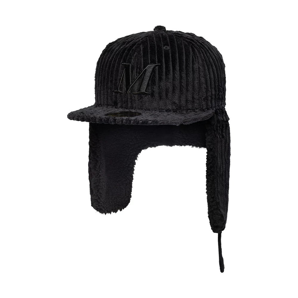 Pictured is this Mains X New Era Cord Dogear 59FIFTY Fitted cap in black. 2