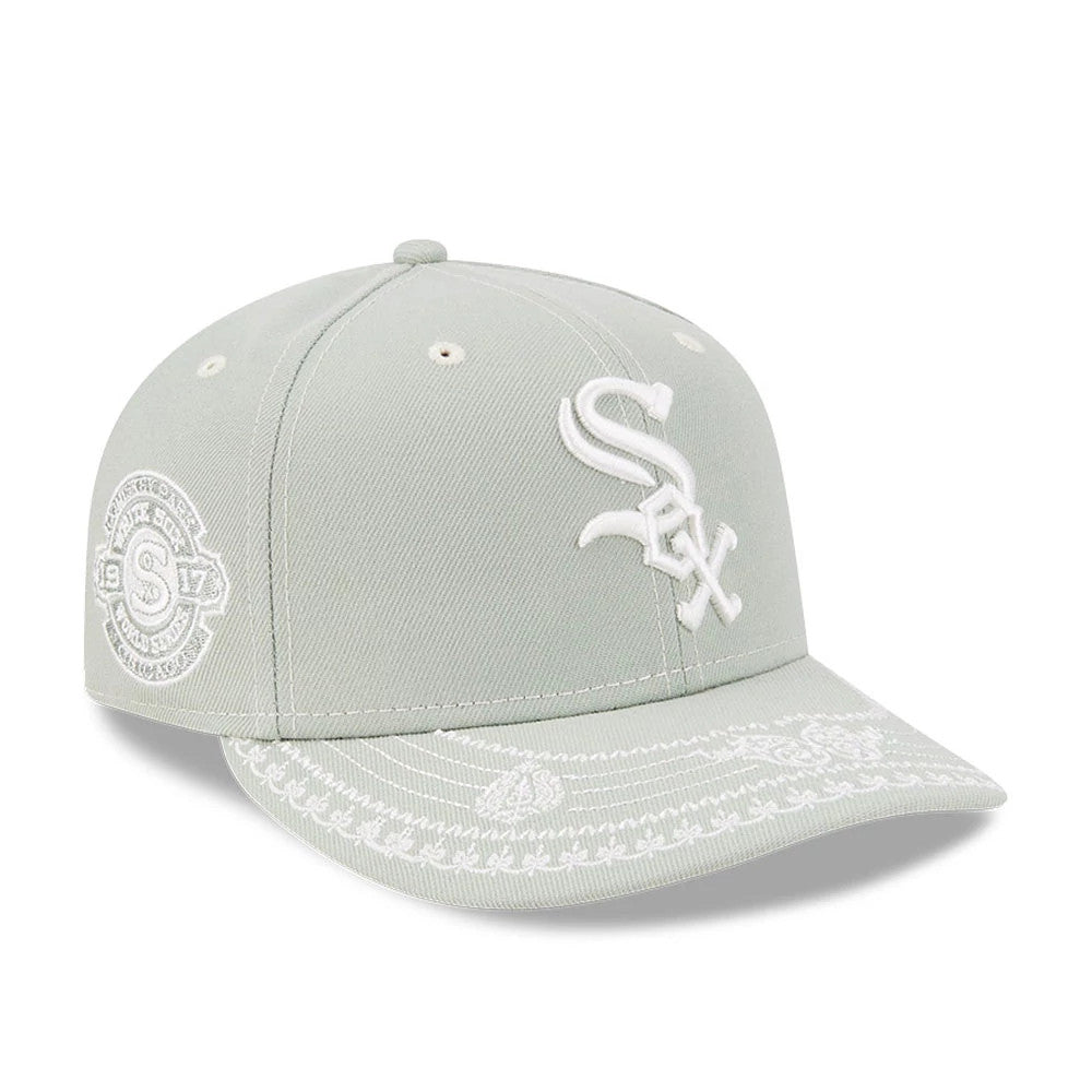 Pictured is this MLB Fathers Day Chicago White Sox 59FIFTY Fitted cap in pastel green. 1