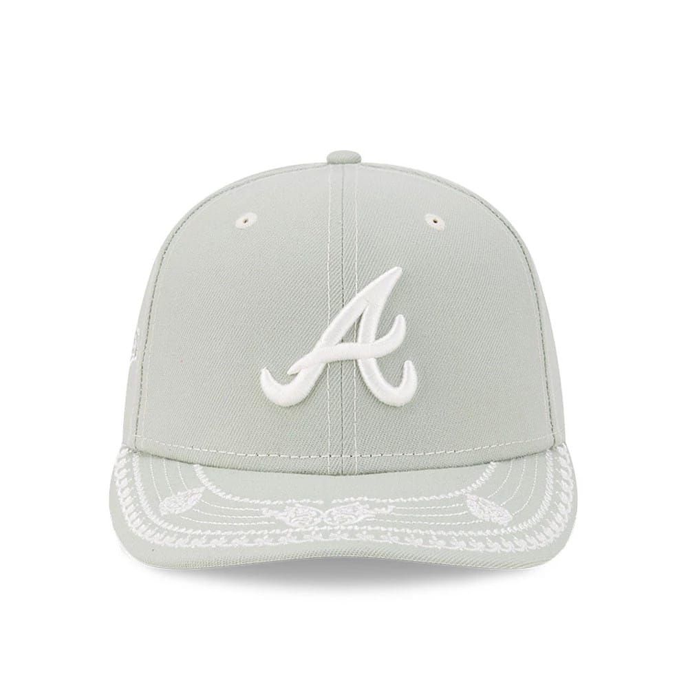 Pictured is this MLB Fathers Day Atlanta Braves 59FIFTY Fitted cap in pastel green. 3