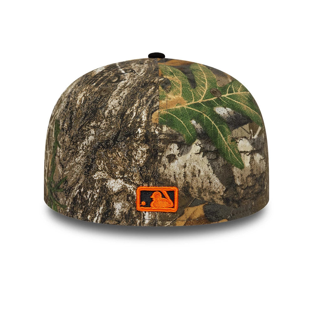 Pictured is this MLB Realtree LA Dodgers Low Profile 59FIFTY Fitted cap in assorted print. 4