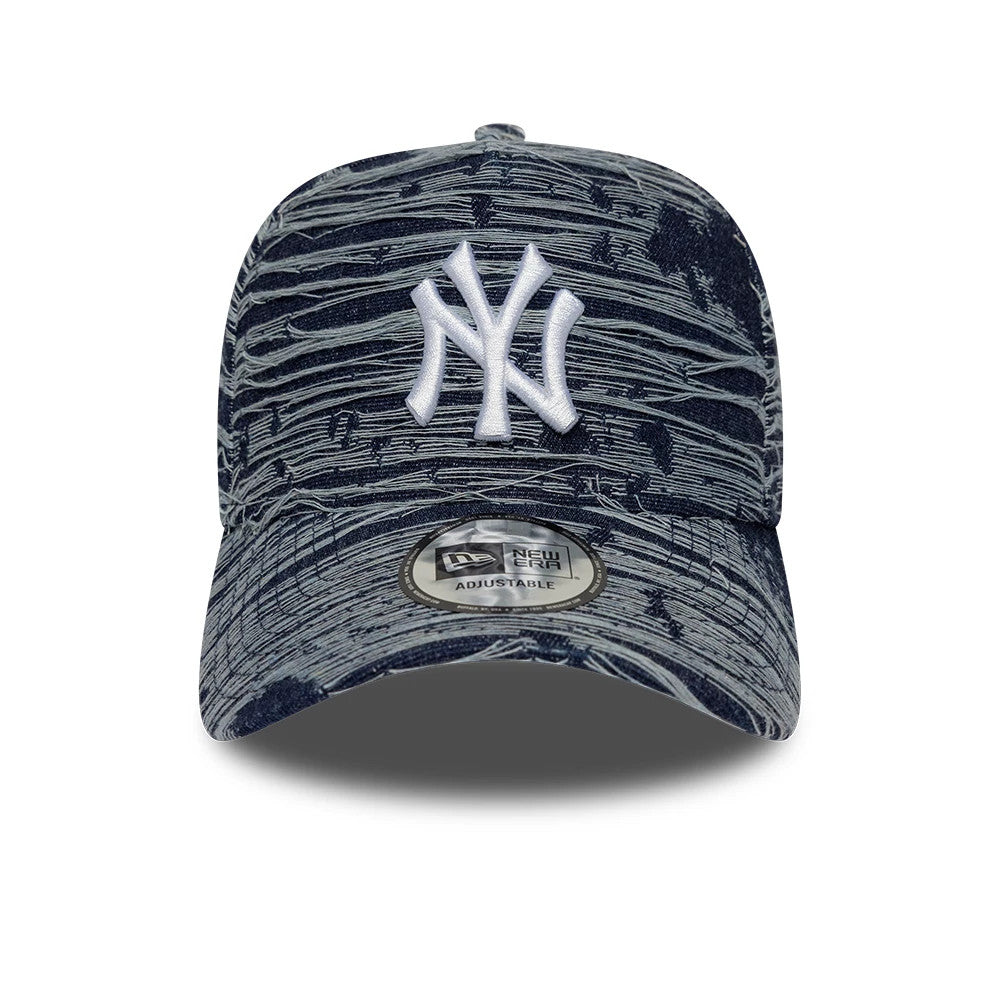 Pictured is this MLB Distressed Denim New York Yankees 9FORTY E-Frame Adjustable cap in navy. 2