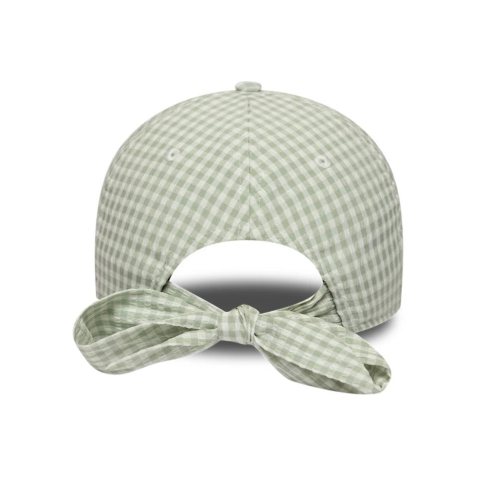 Atlanta Braves MLB Gingham Bowback Pastel Green New Era 9TWENTY Adjustable Cap, rear view showing a large gingham-patterned bow fastened at the opening, complementing the pastel green check design on the structured crown and matching eyelets.