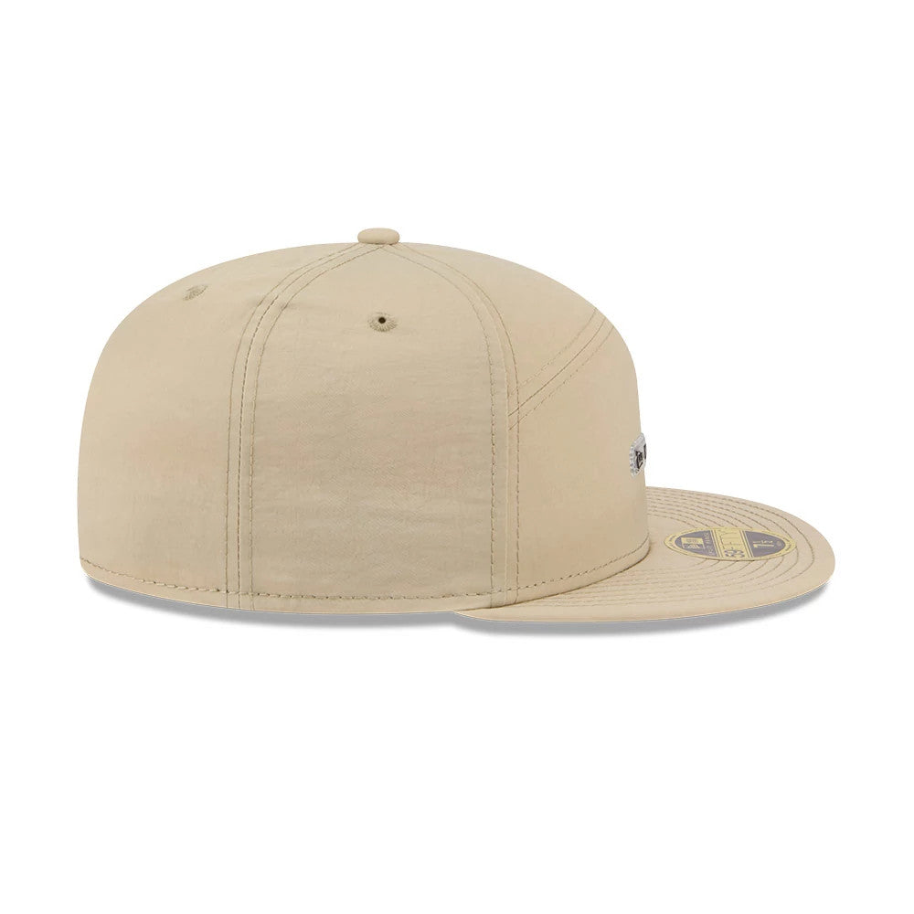 Pictured is this New Era 59FIFTY Day Split Panel 59FIFTY Fitted cap in Cream. 7