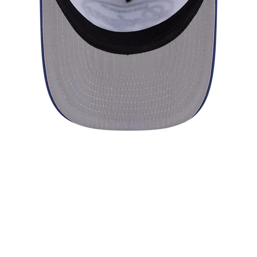 Pictured is this MLB 59FIFTY Day LA Dodgers 59FIFTY A-Frame Fitted cap in dark blue. 2