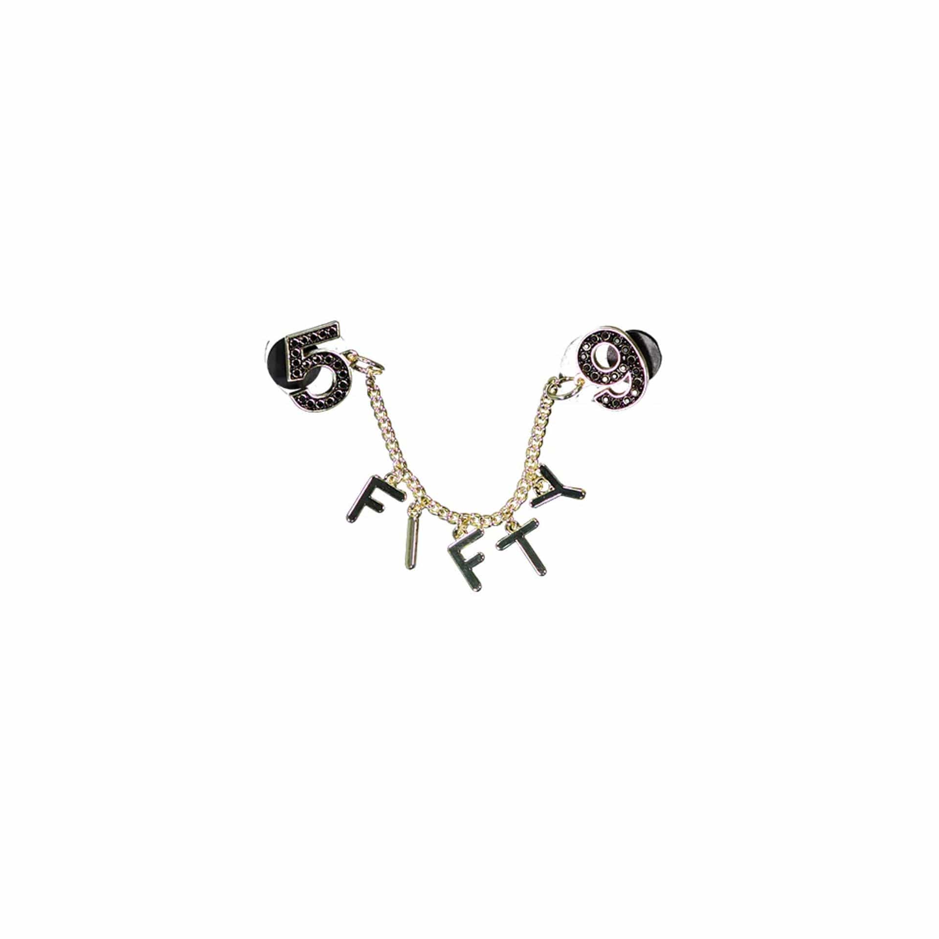 Pictured is this New Era 59FIFTY Day Chain Pin Badge in black. 1