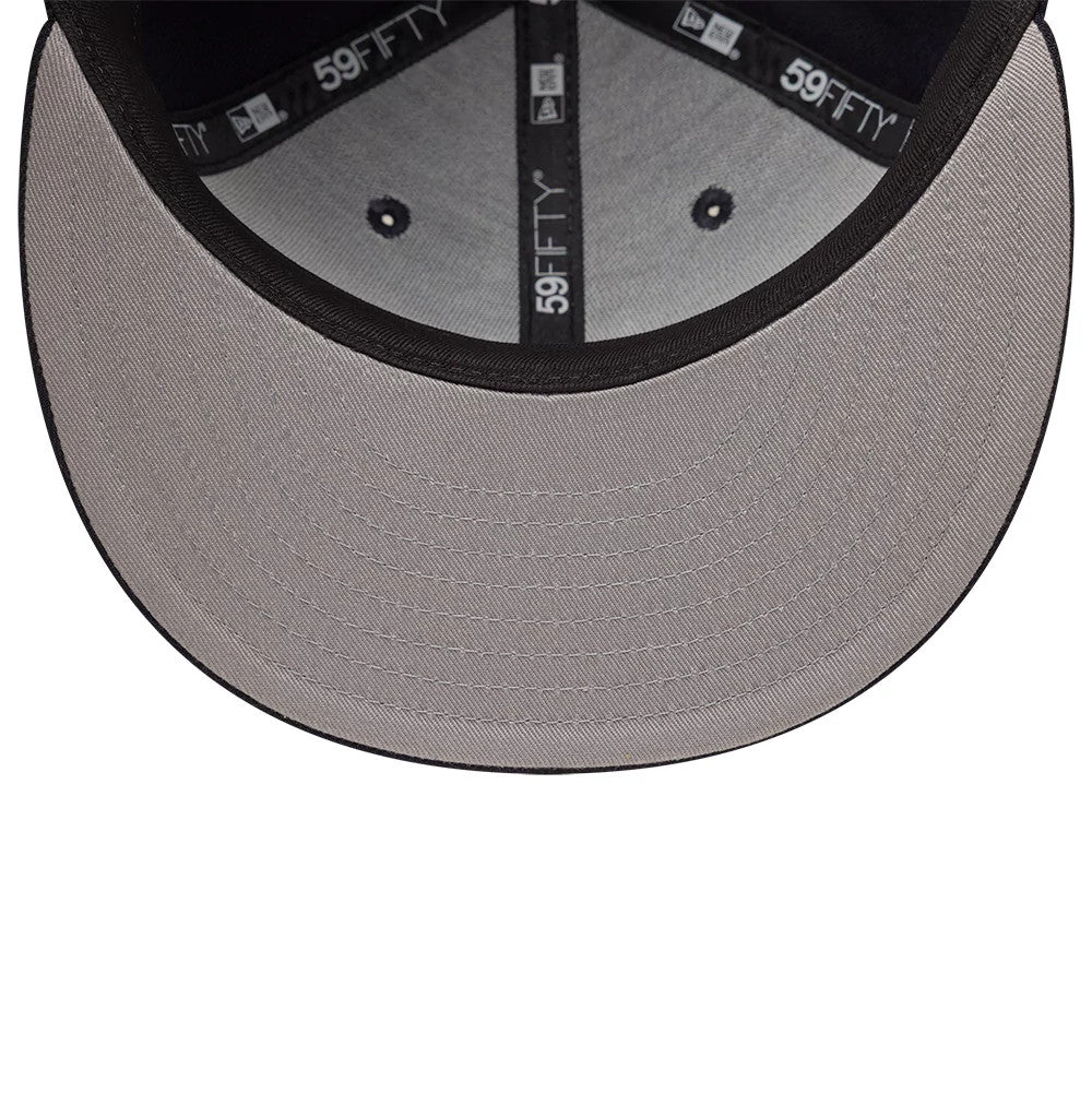 Pictured is this MLB Emblem Detroit Tigers 59FIFTY Fitted cap in navy. 2