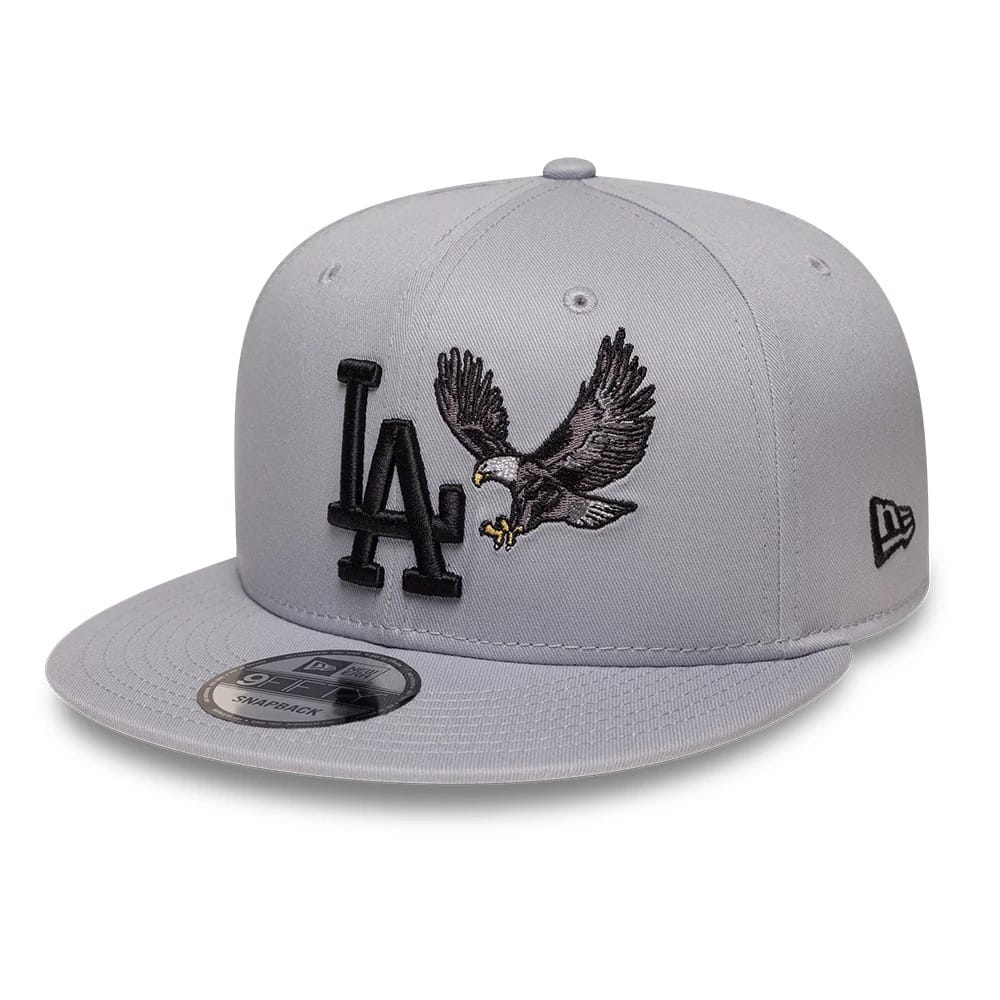 Pictured is this MLB Outdoor Icon LA Dodgers 9FIFTY Snapback cap in grey. 1