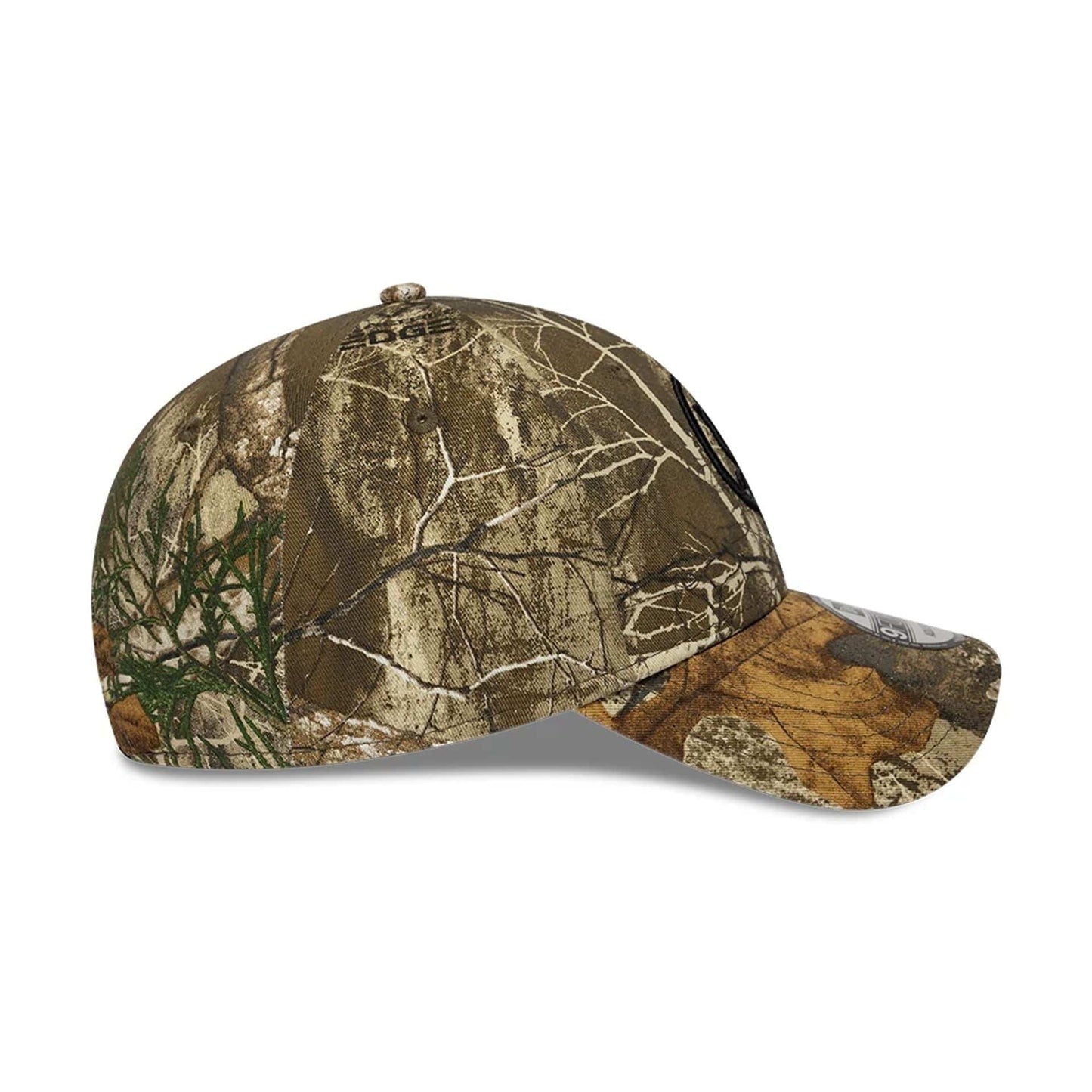 Pictured is this Thrudark Realtree 9FORTY Adjustable cap in assorted print. 7