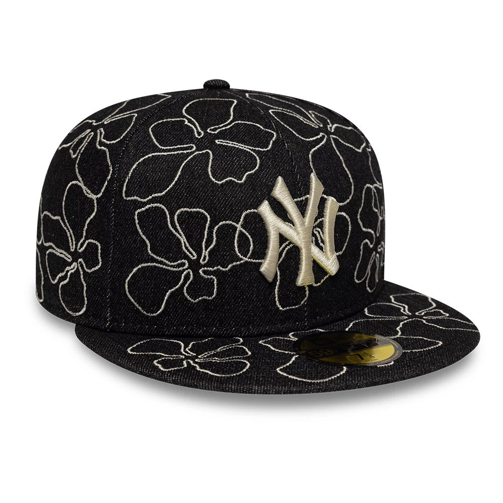 Pictured is this MLB Floral Denim New York Yankees 59FIFTY Fitted cap in black. 3