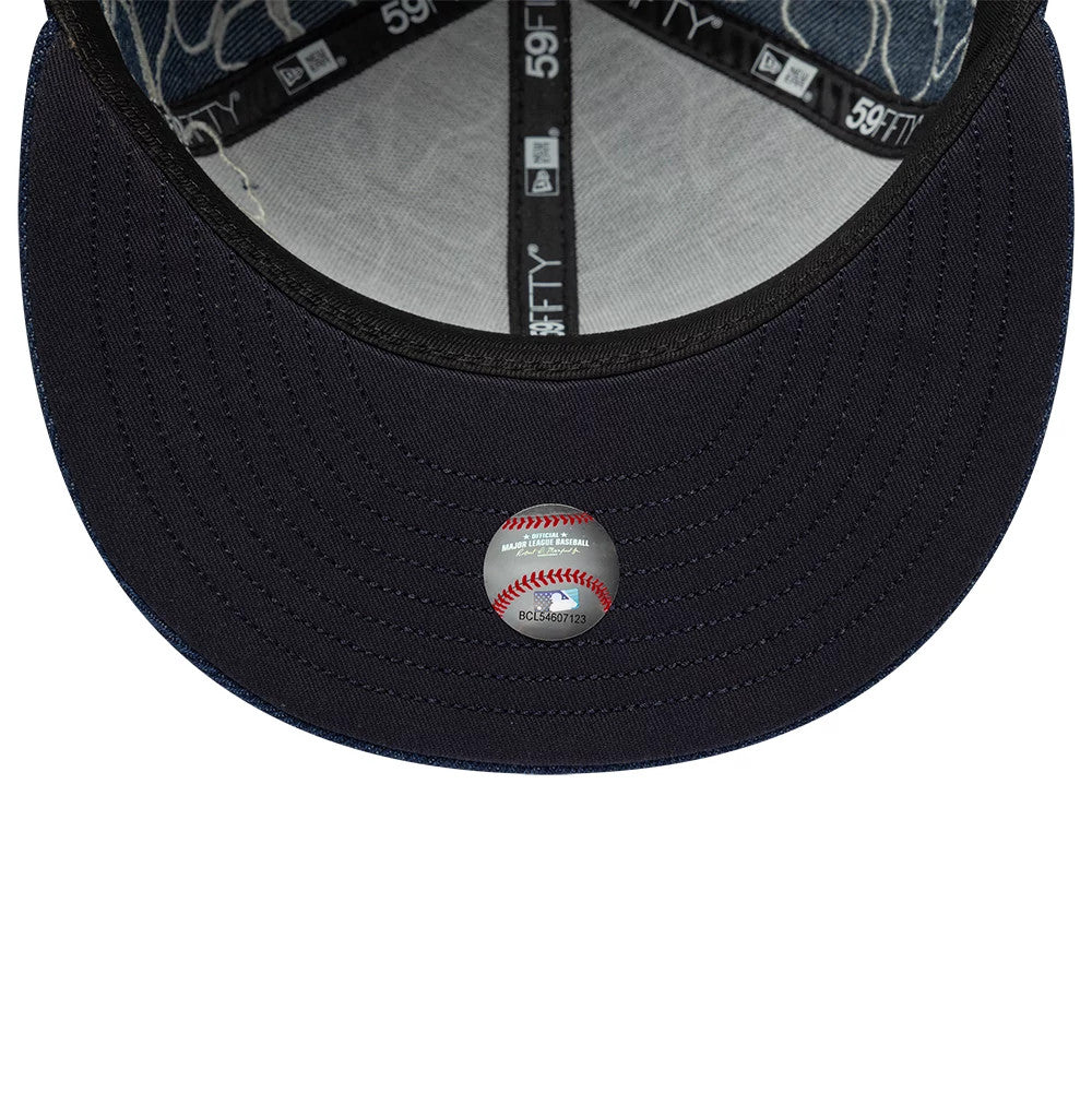 Pictured is this MLB Floral Denim LA Dodgers 59FIFTY Fitted cap in blue. 7