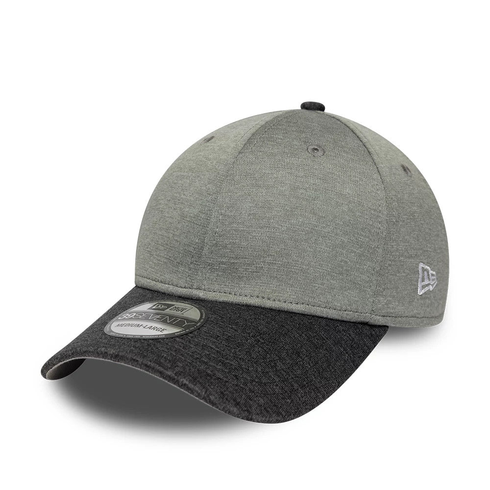 New Era 2 Tone Grey 39SEVENTY Stretch Fit Cap, three-quarter view showing a grey embroidered New Era flag logo on the left side, a curved black visor with a 39SEVENTY size sticker, and a heather grey structured crown.