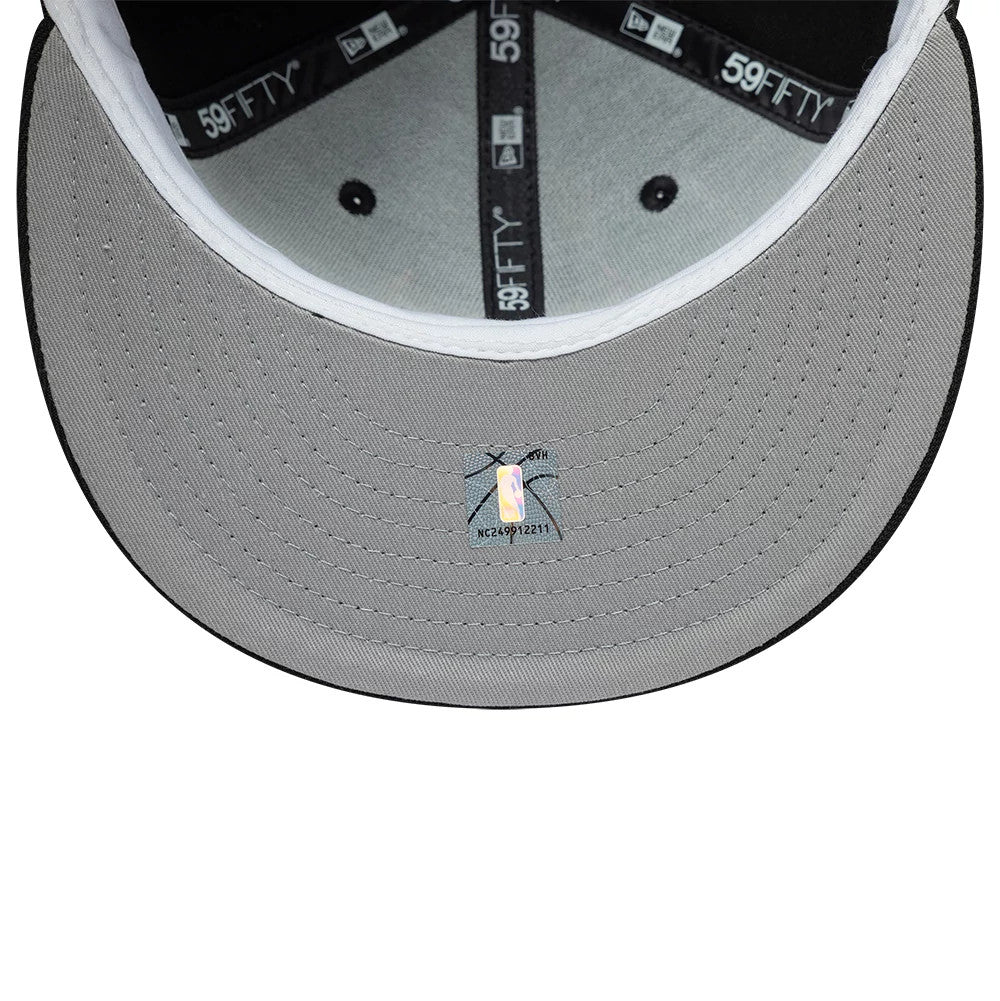 Pictured is this NBA Hardwood Classic Windy City Chicago Bulls 59FIFTY Fitted cap in black. 2