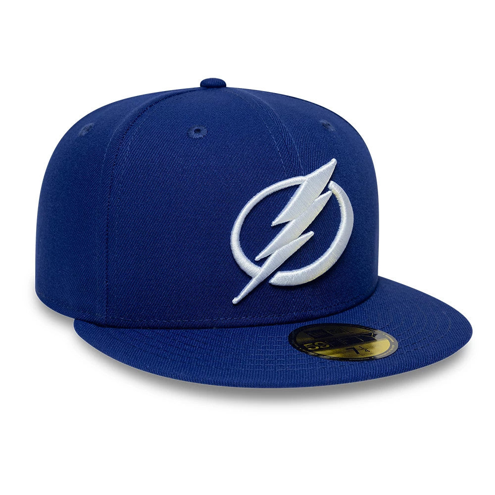 Pictured is this NHL Basic Tampa Bay Lightning 59FIFTY Fitted cap in dark blue. 4