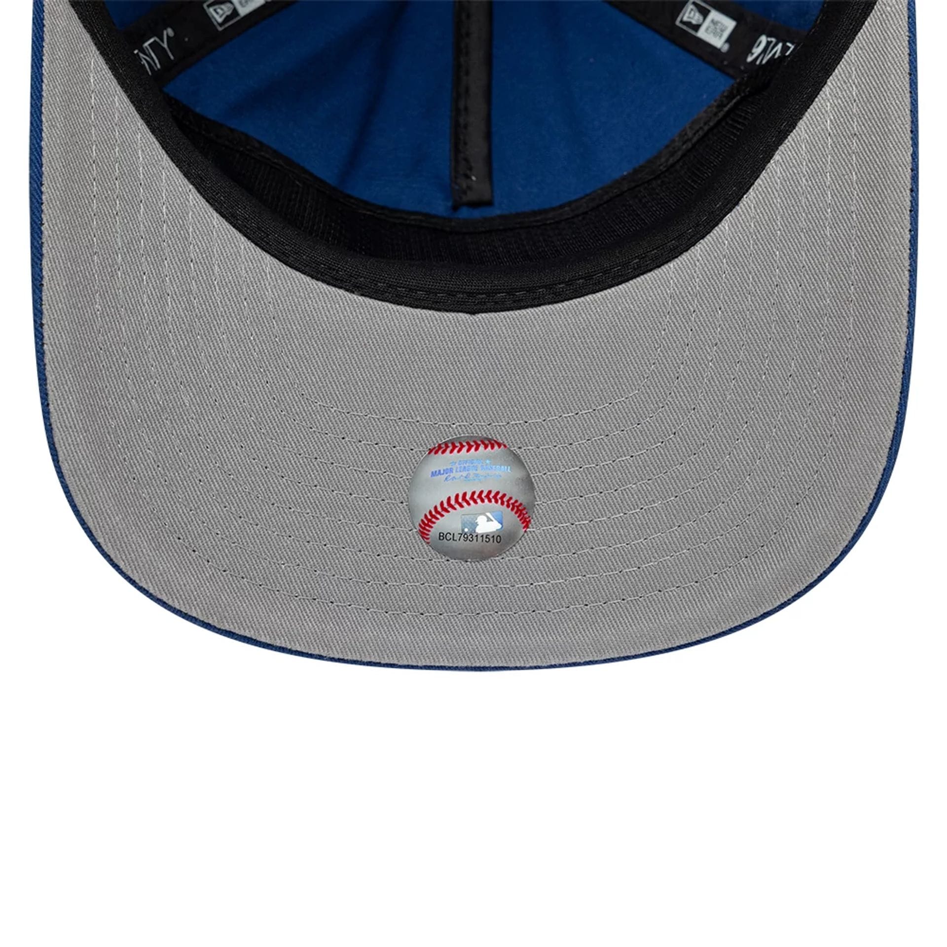 Pictured is this MLB Championship New York Mets 19TWENTY cap in blue. 2