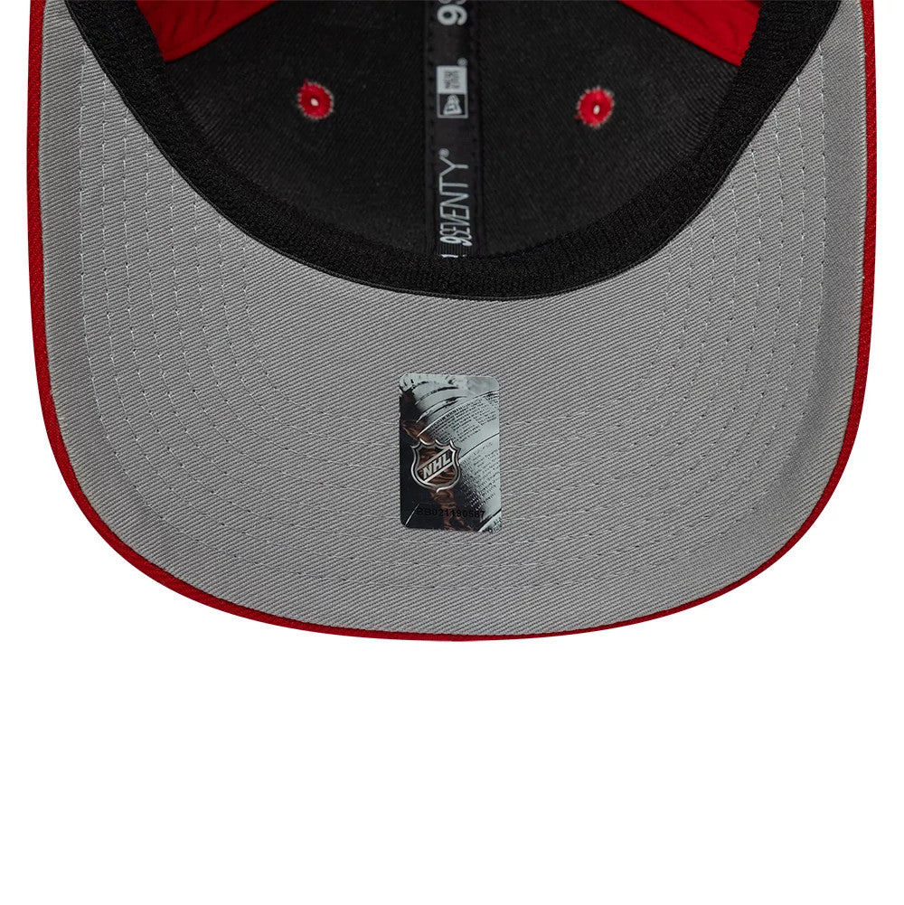 Pictured is this NHL Team Detroit Red Wings 9SEVENTY Stretch Snap cap in red. 2