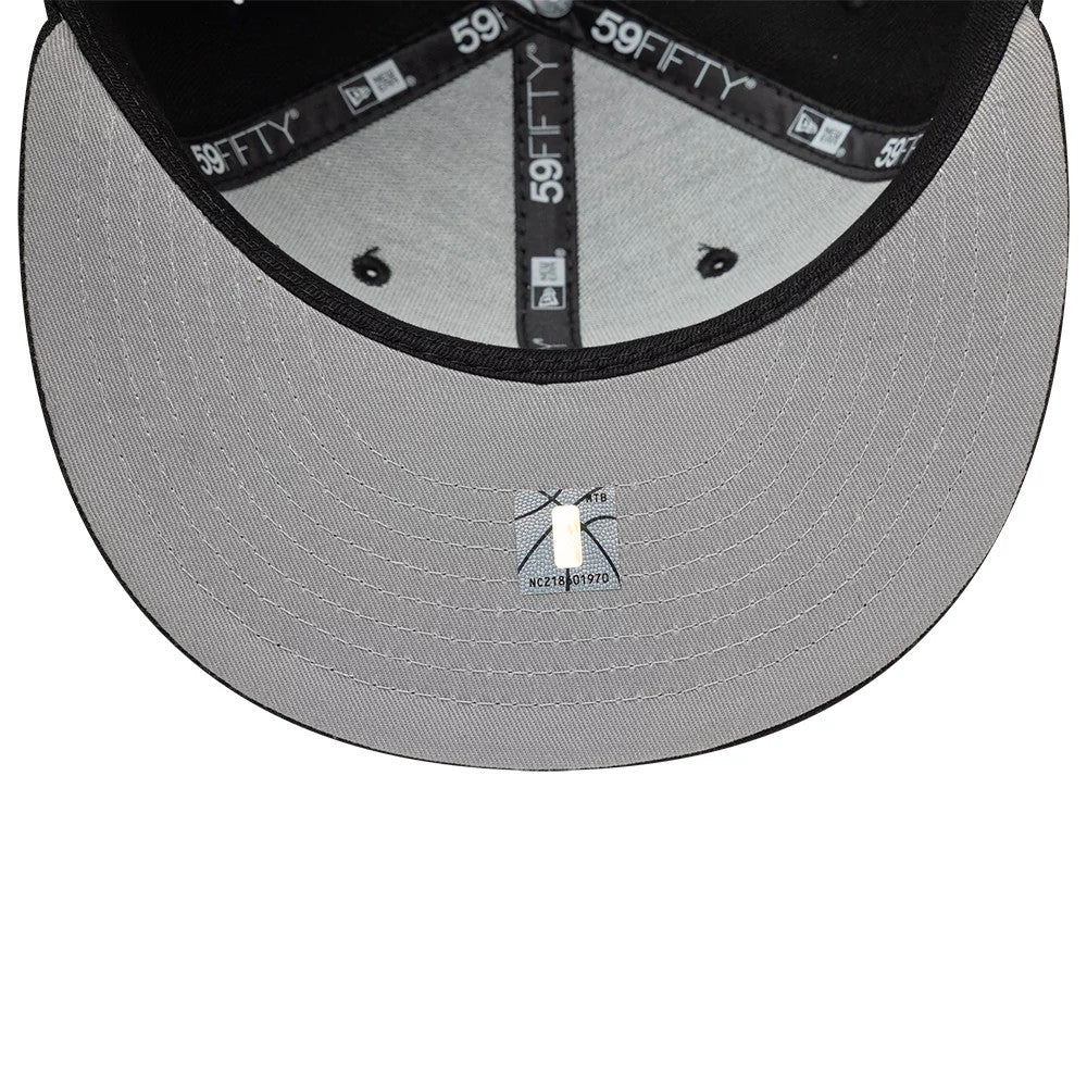 Pictured is this NBA Basic Brooklyn Nets 59FIFTY Fitted cap in black. 2