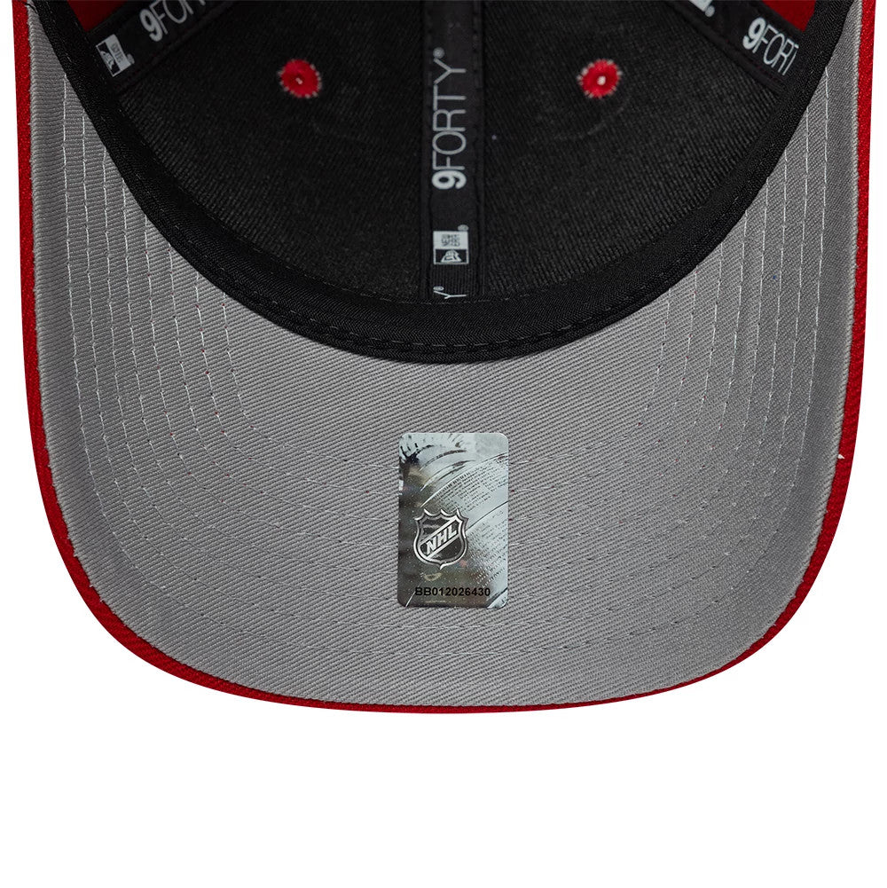 Pictured is this NHL Team Detroit Red Wings 9FORTY M-Crown cap in red. 2