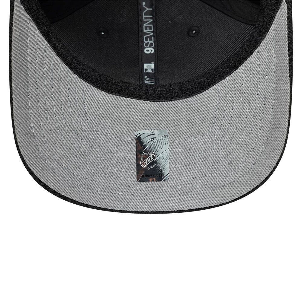 Pictured is this NHL Team Boston Bruins 9SEVENTY Stretch Snap cap in black. 2