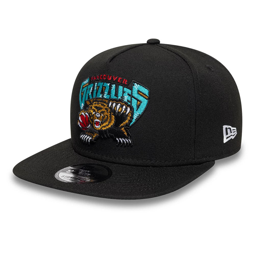 Pictured is this NBA Hardwood Classic Vancouver Grizzlies 9FIFTY A-Frame Snapback cap in black. 4